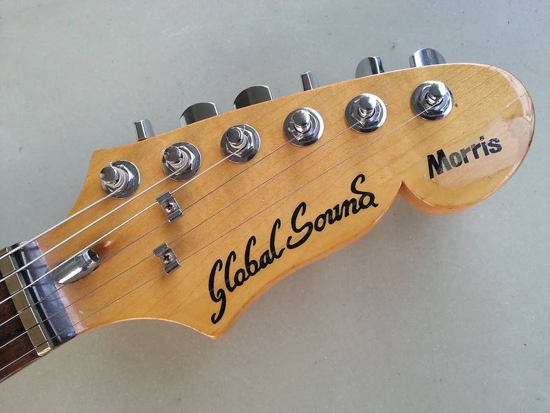 Guitare Morris Global Sound de 1984, gros plan sur la tête